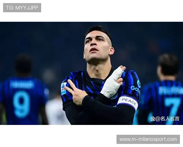 劳塔罗·马丁内斯击中门柱，社交媒体发文“运气不在我们这边”